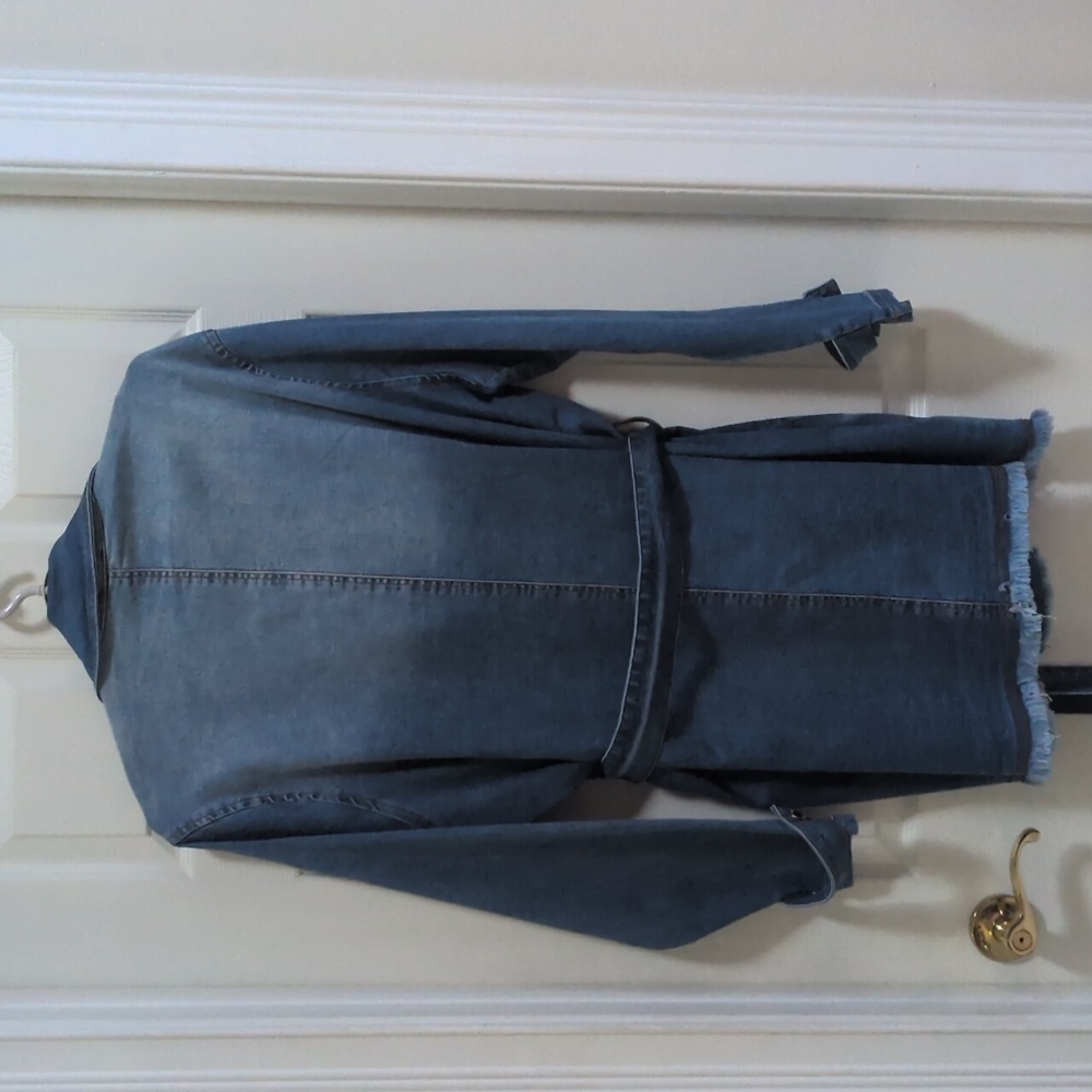 VENUS Women's Denim Trench Coat New Without Tags Belted Waist Size 2X - Picture 5 of 9